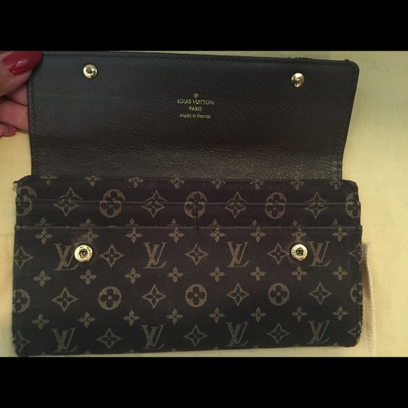 Louis Vuitton Mini Lin Sarah Wallet Ebene - Picture 2 of 6